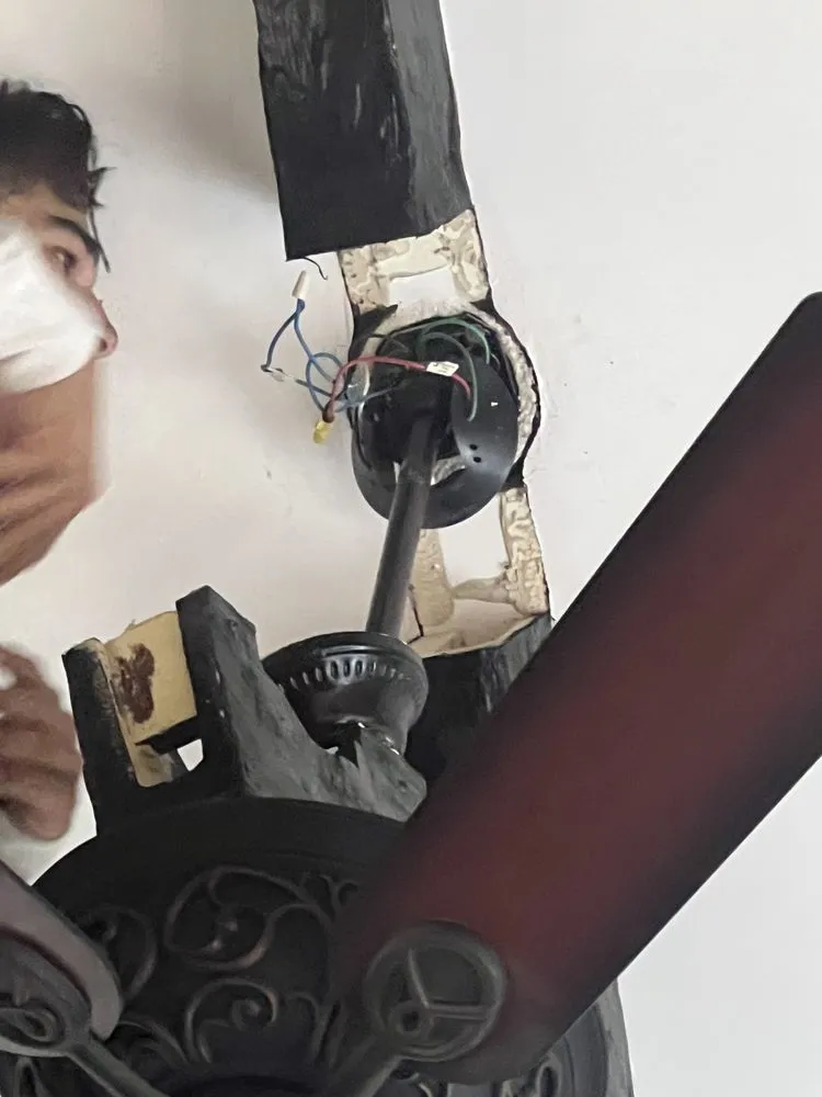 Slide of RR Electric Heating & Air