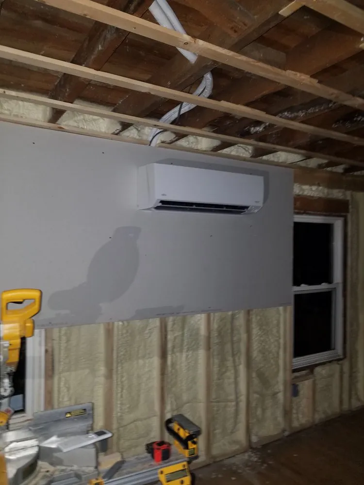 Slide of R&R Heat Pumps