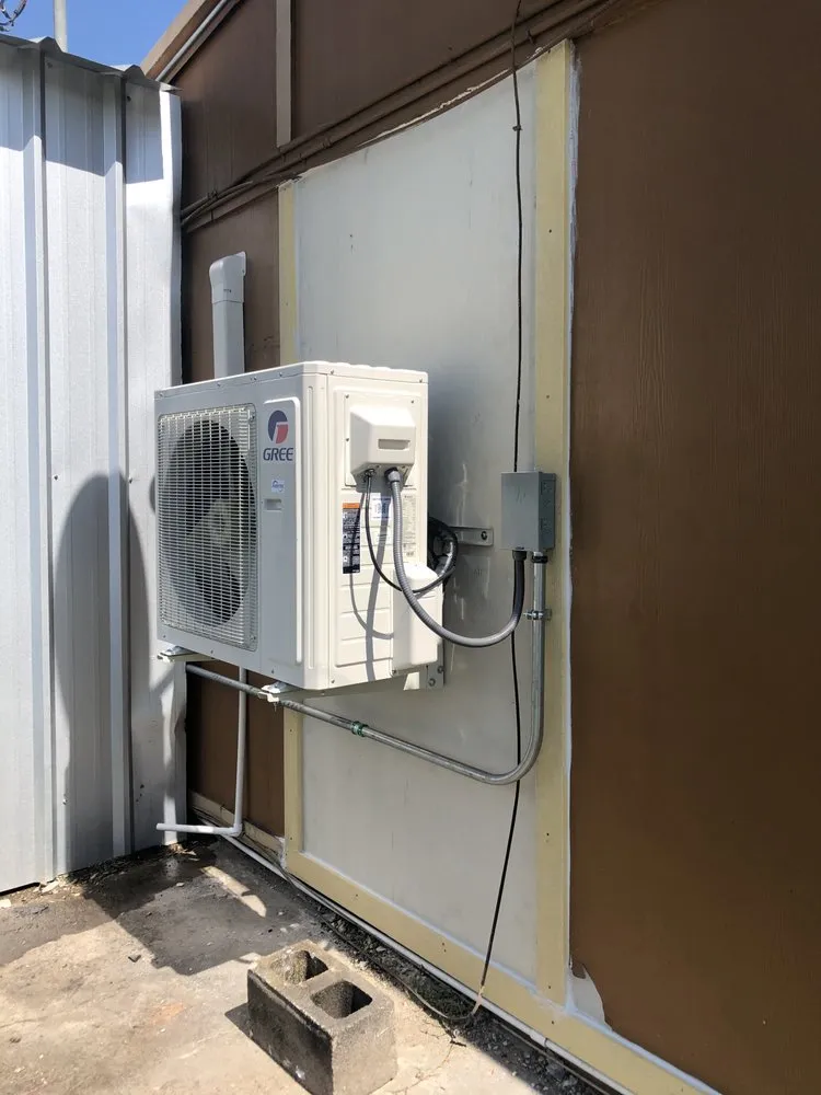 Slide of R&R HVAC Maintenance Solutions