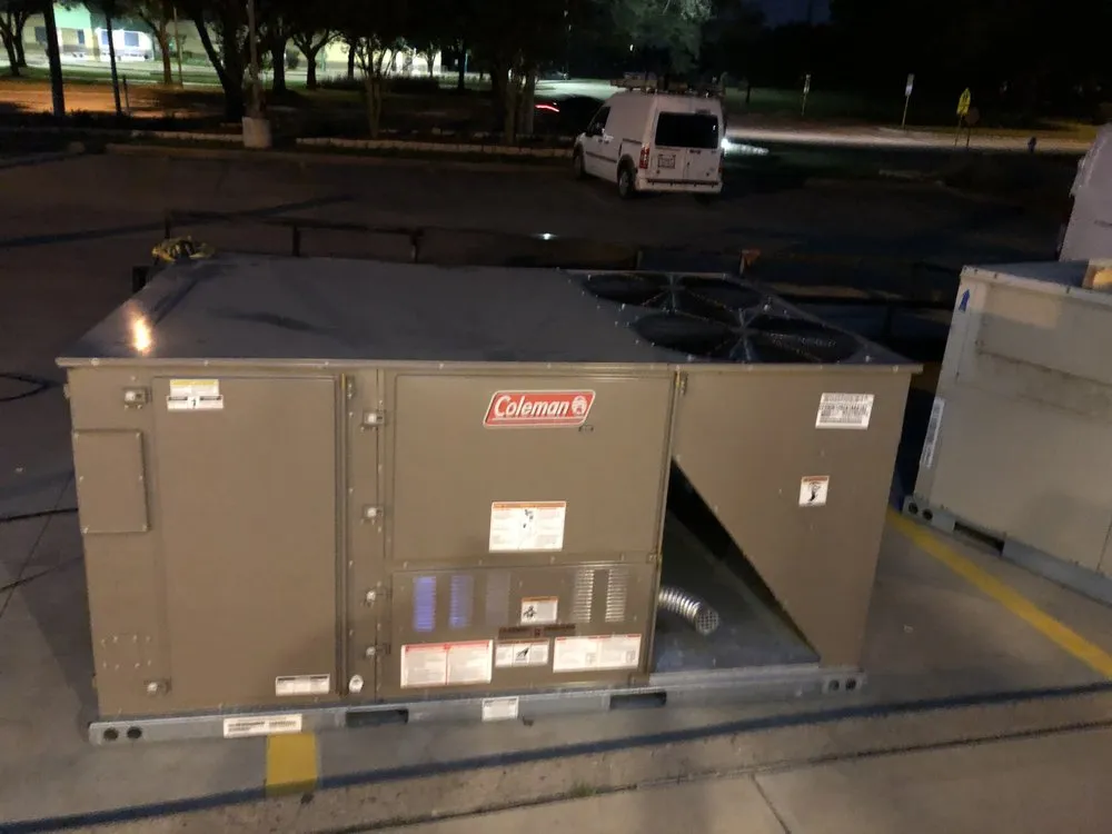 Slide of R&R HVAC Maintenance Solutions