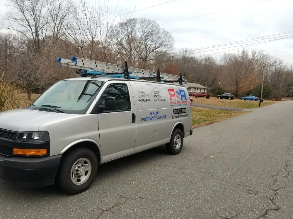 Slide of R&R HVAC Solutions