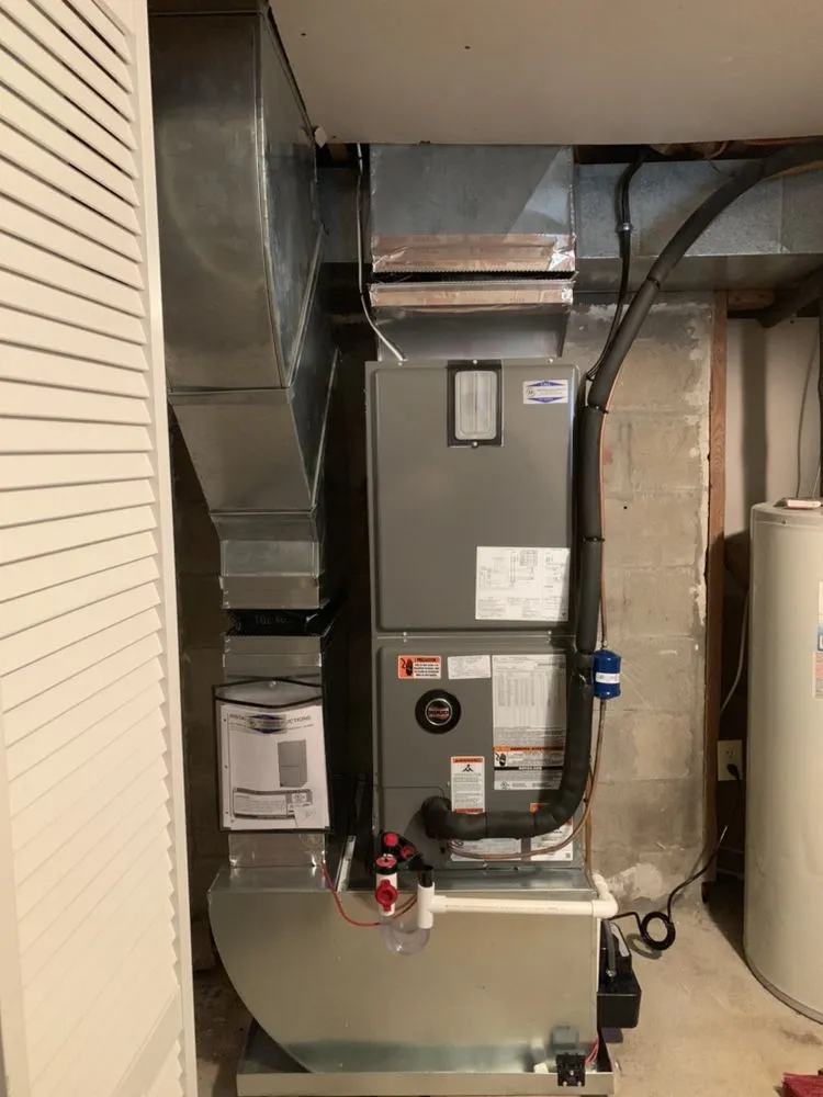 Slide of R&R HVAC Solutions