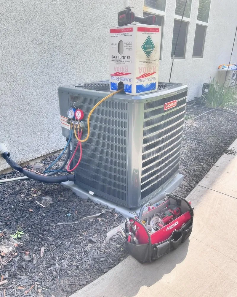 Slide of R&R Mechanical HVAC