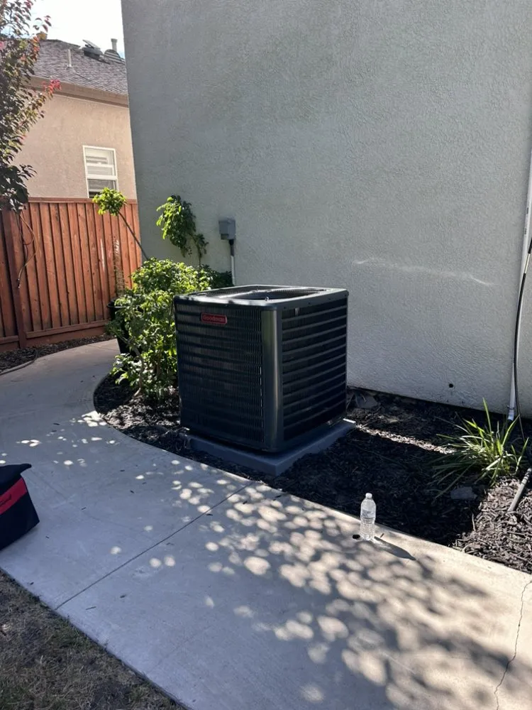 Slide of R&R Mechanical HVAC