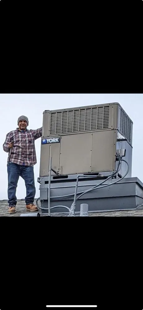 Slide of R&R Mechanical HVAC