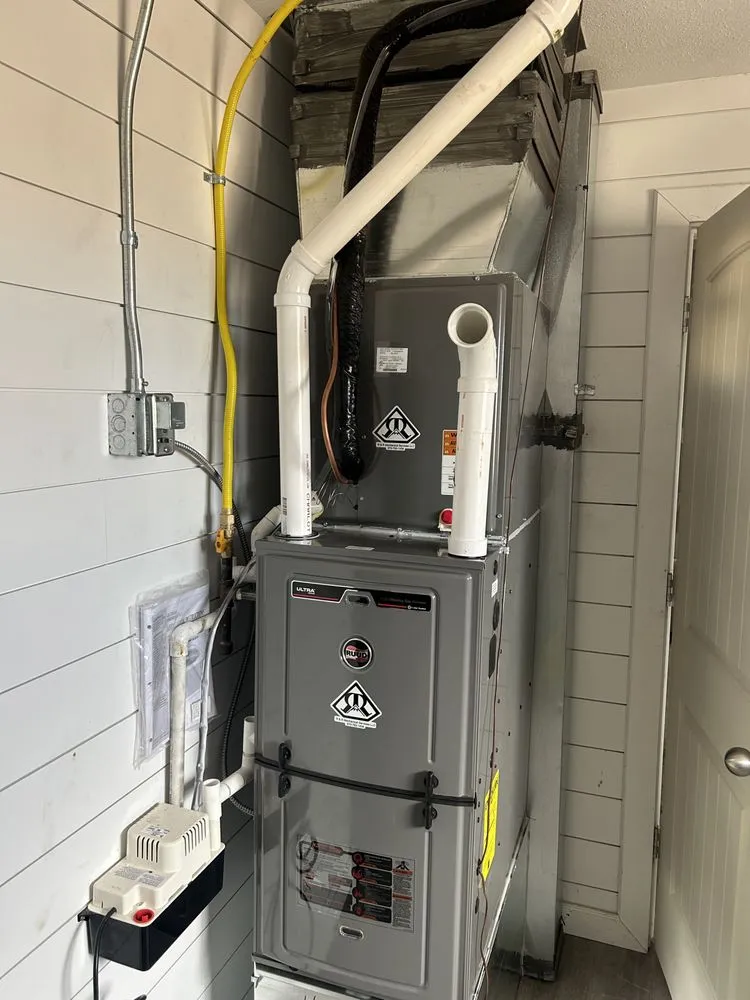 Slide of R&R Mechanical Services