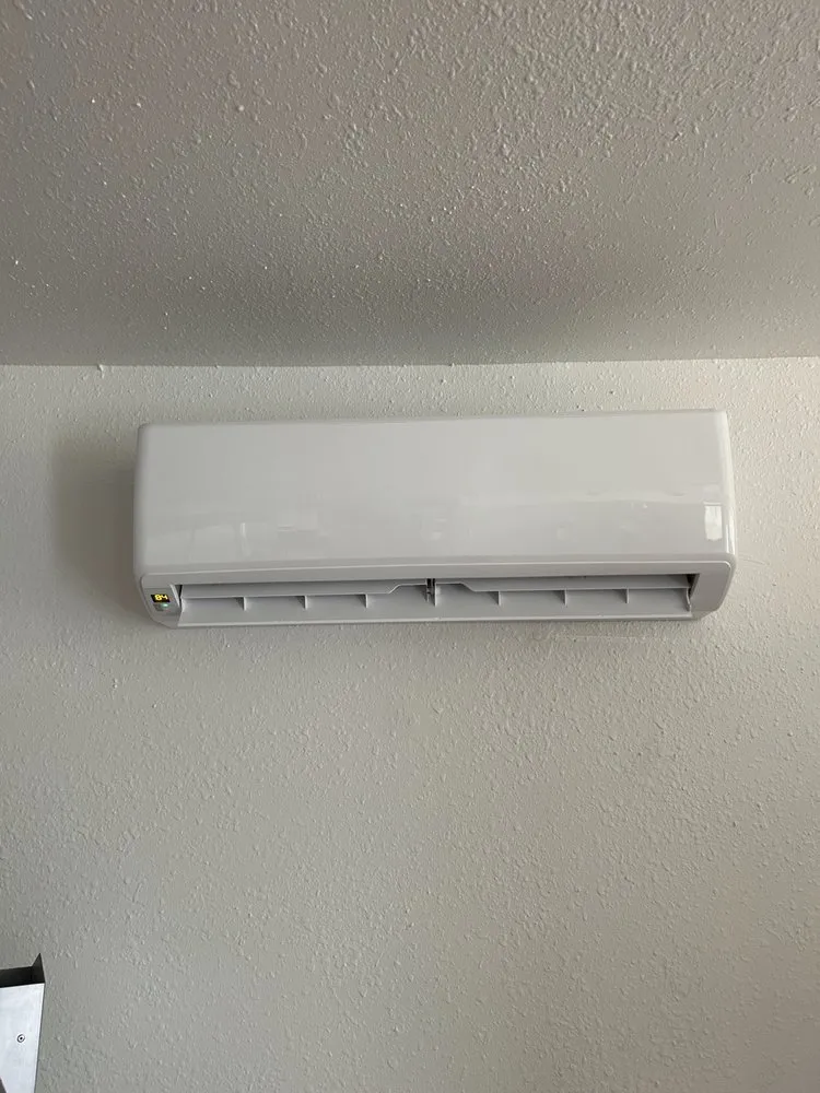 Slide of R&R Mechanical Services