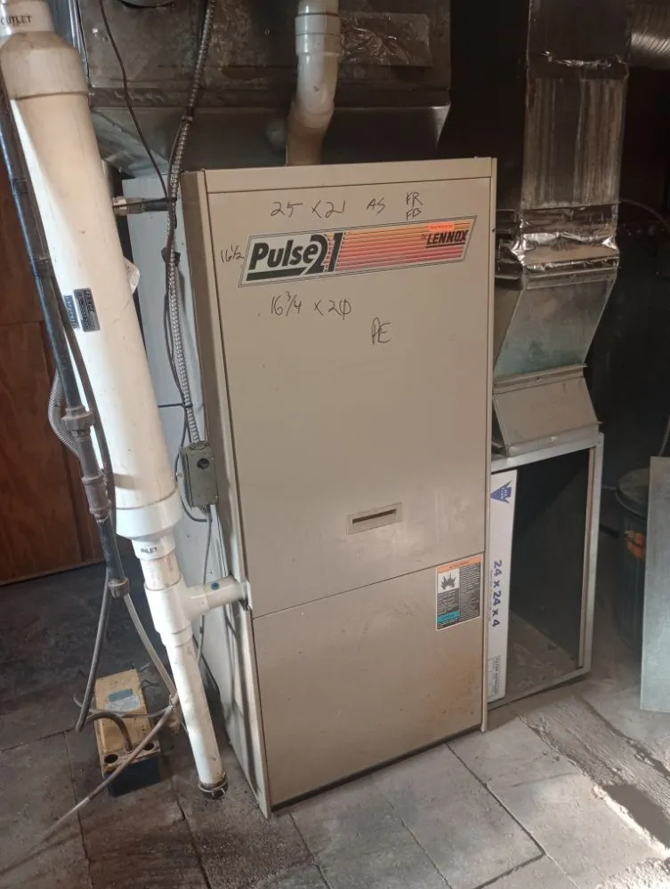 Slide of Ruah Heating and Cooling