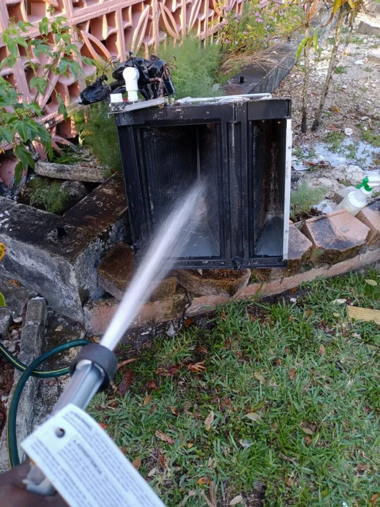 Slide of Ruchard AC Repair