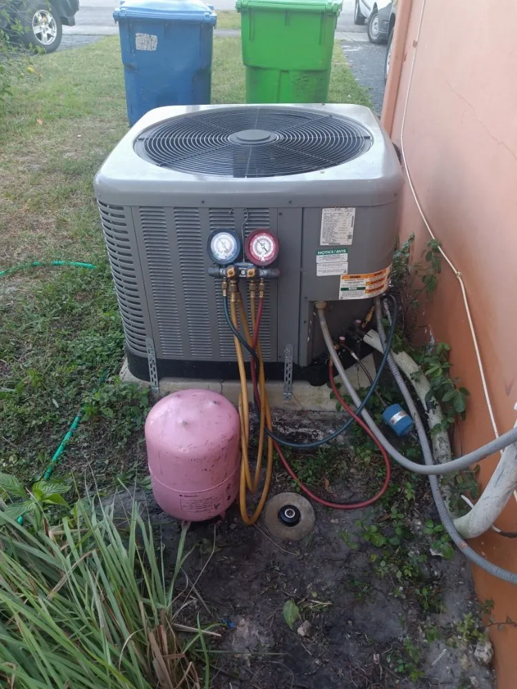 Slide of Ruchard AC Repair