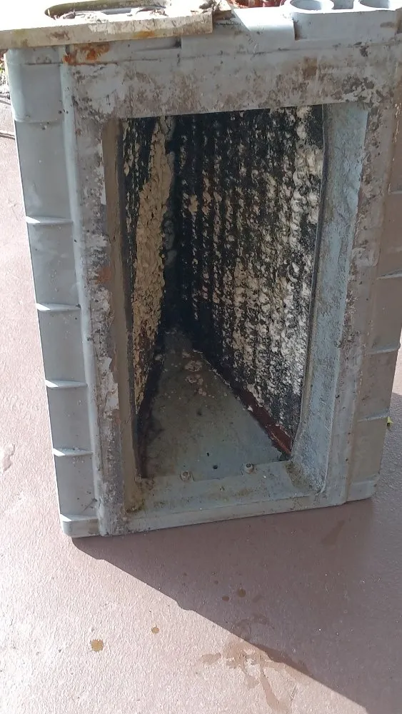 Slide of Ruchard AC Repair