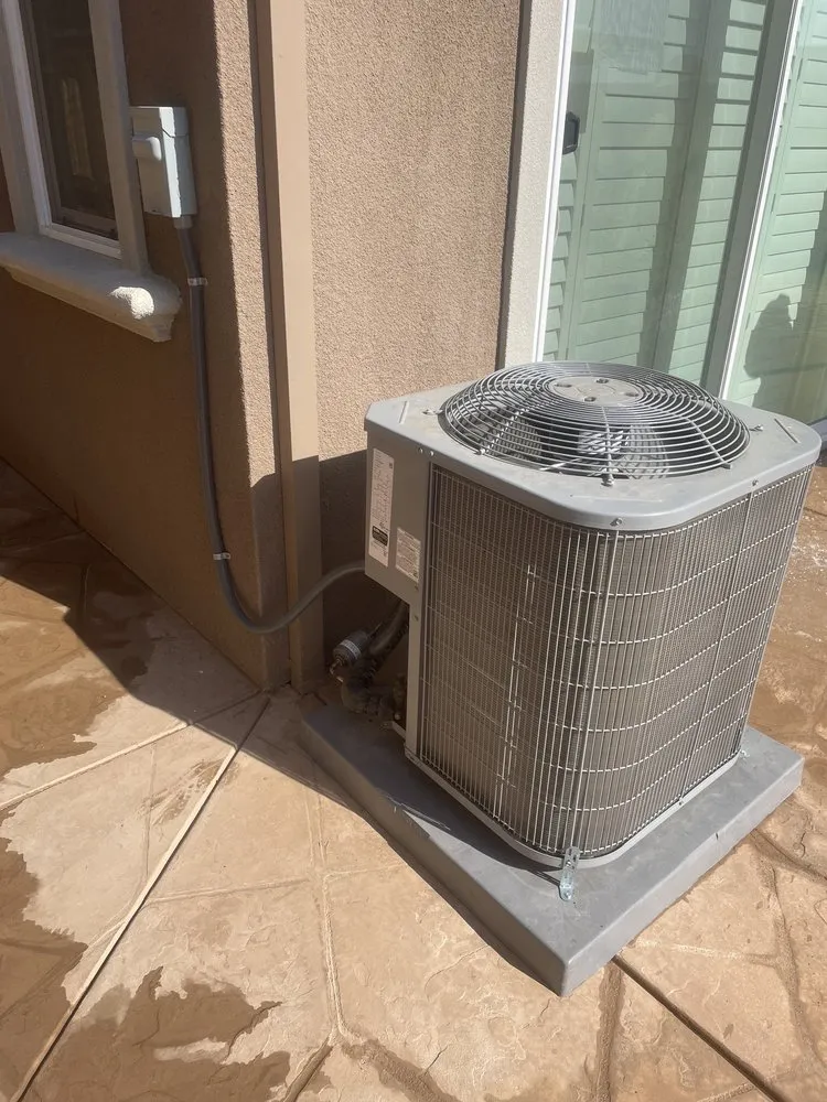 Slide of Russell Heating & Air Conditioning Inc