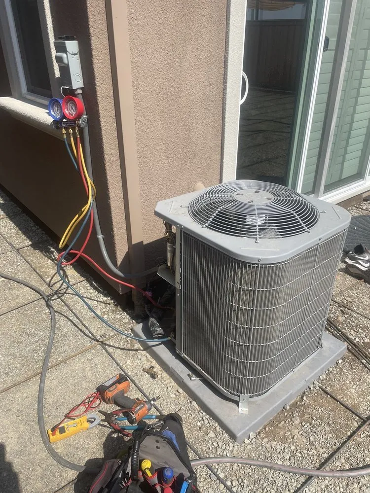 Slide of Russell Heating & Air Conditioning Inc