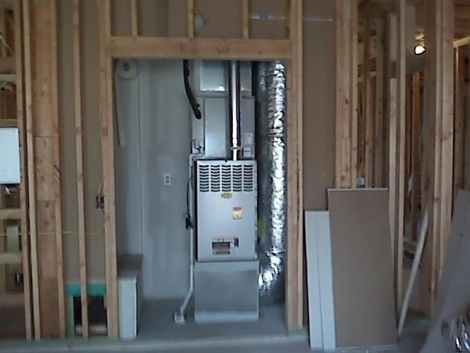 Slide of Russell's Heating & Air Conditioning