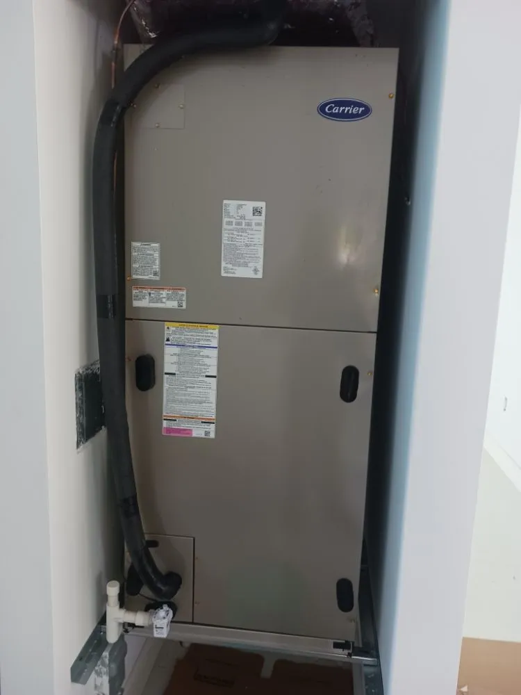 Slide of R&V Mechanical Air Conditioning