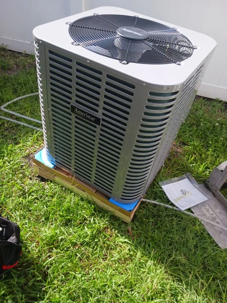 Slide of R&V Mechanical Air Conditioning