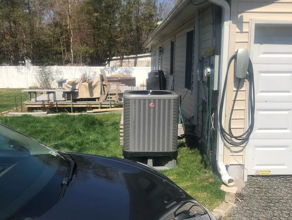 Slide of RVM Heating & Air Conditioning