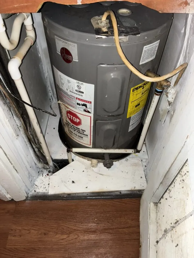 Slide of Rym Service