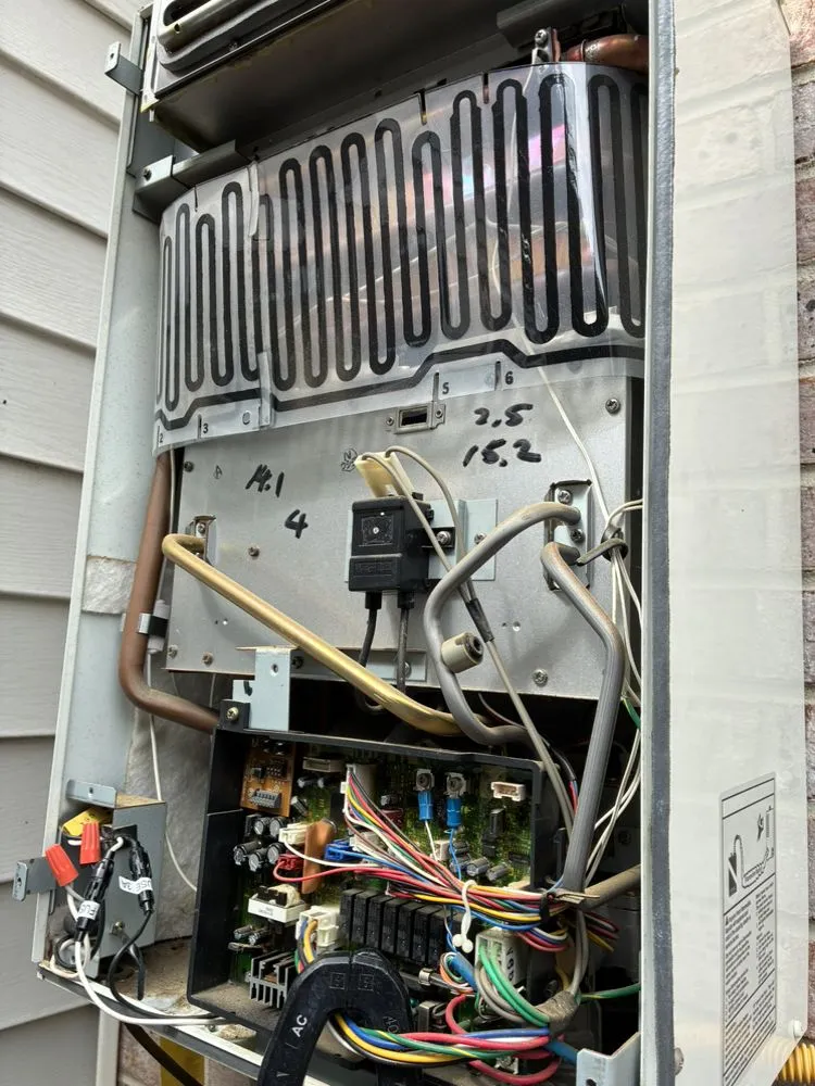 Slide of Rym Service