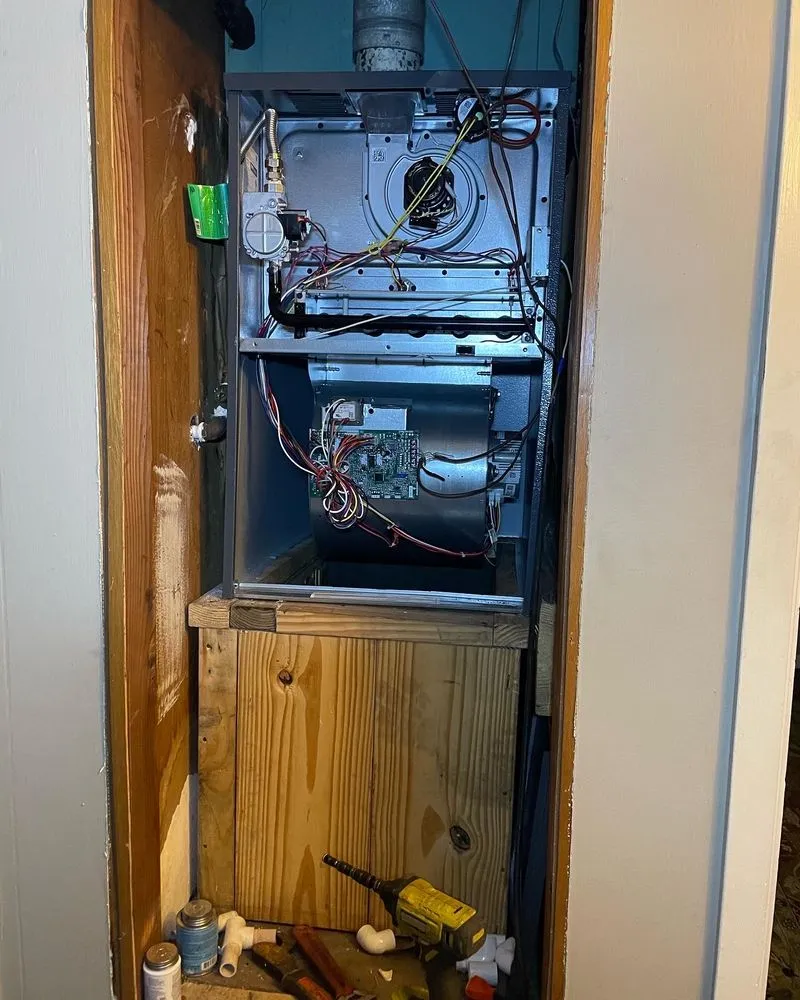 Slide of S & D Pro Heat & Air Co