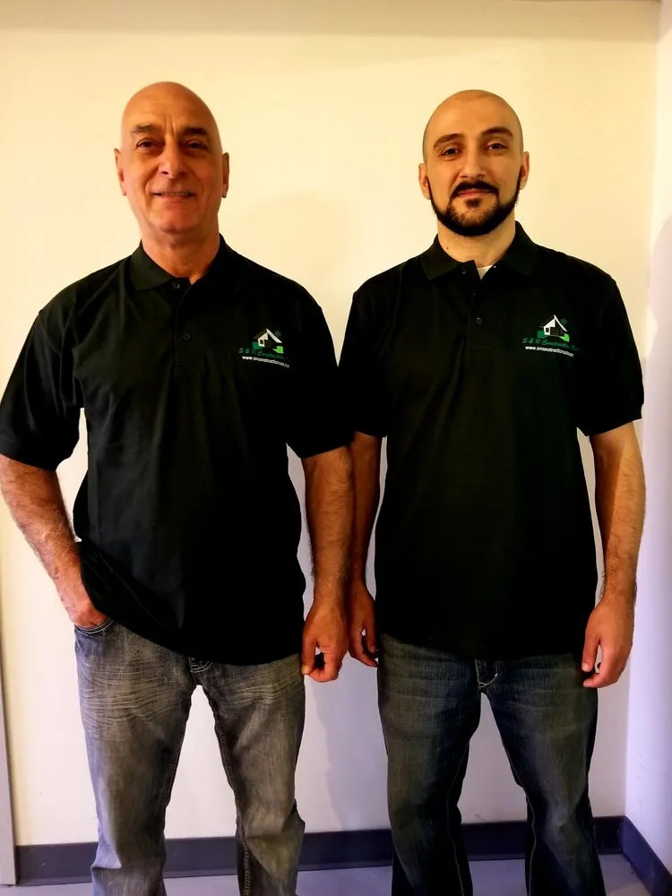 Slide of S & R Construction