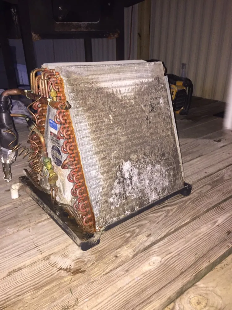 Slide of S and S Airworks