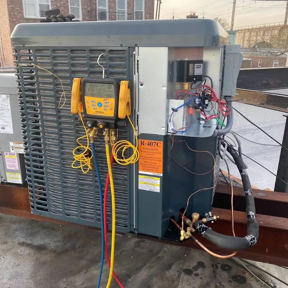 Slide of Saa Cool Air