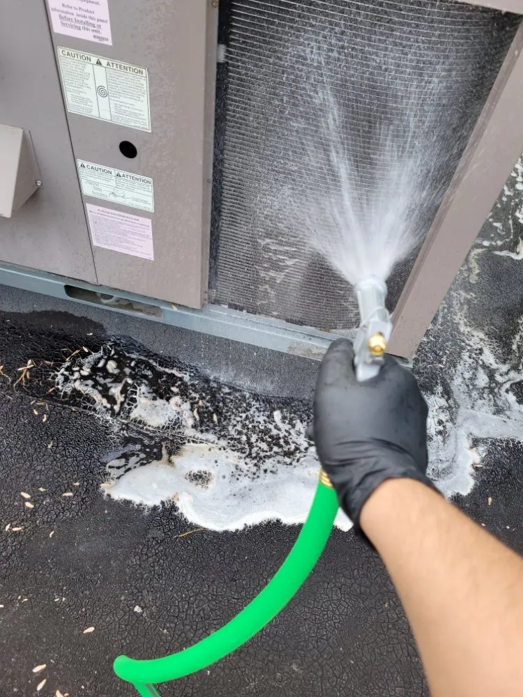 Slide of Sahara Heating & Cooling