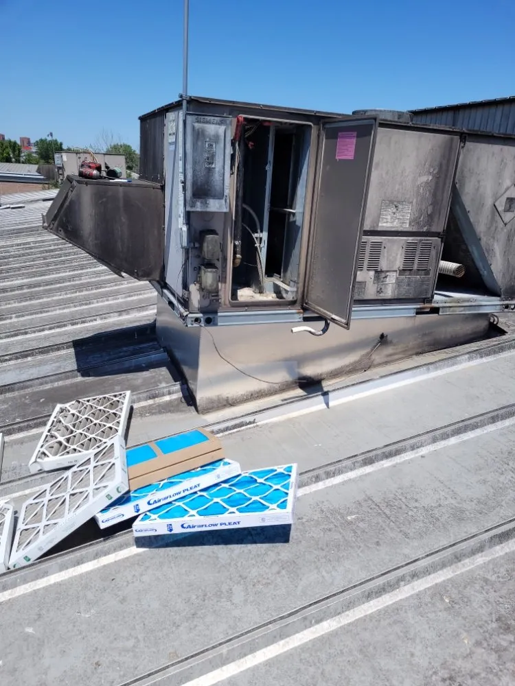 Slide of Sahara Heating & Cooling