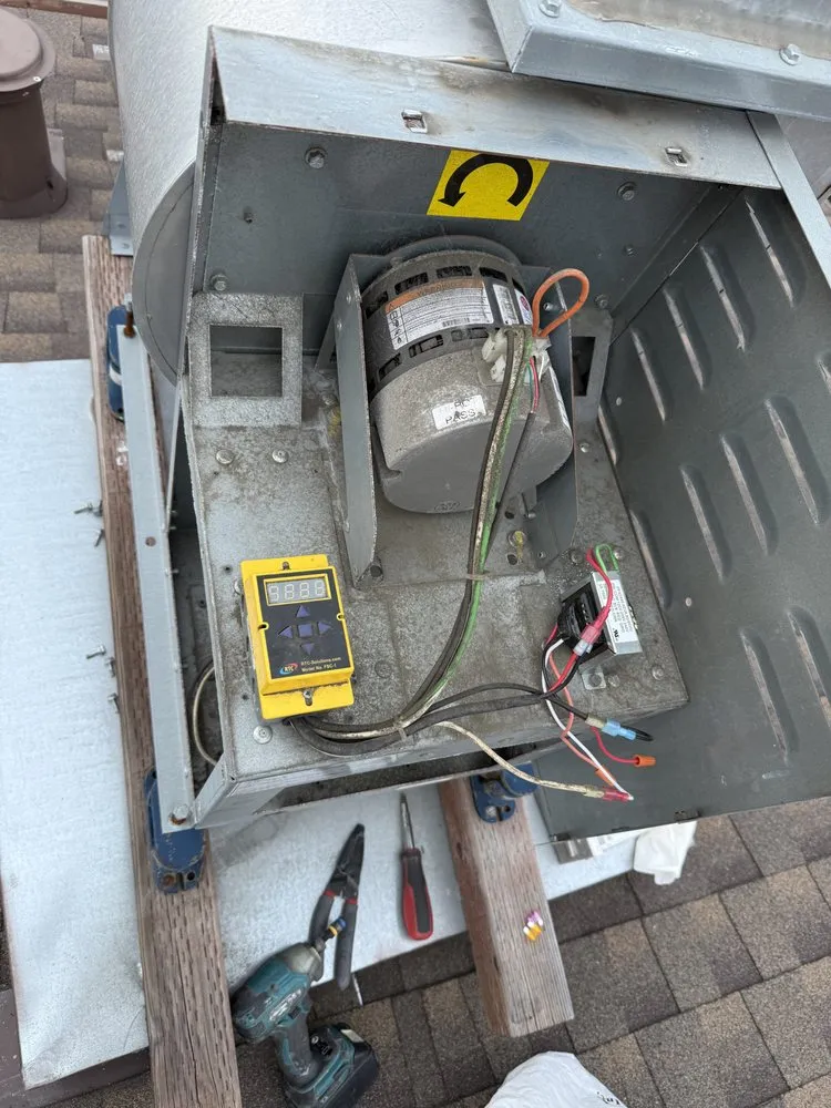 Slide of Saki Brothers