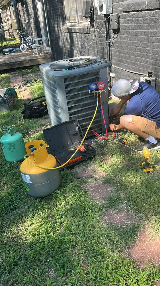 Slide of Salinas Services