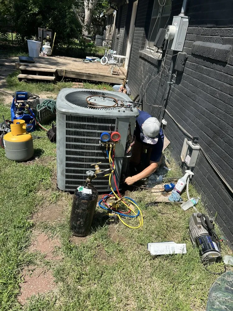 Slide of Salinas Services