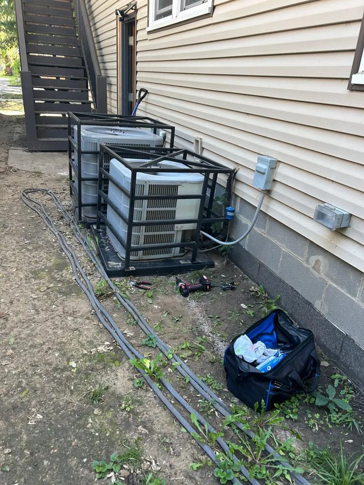 Slide of Salinas Services