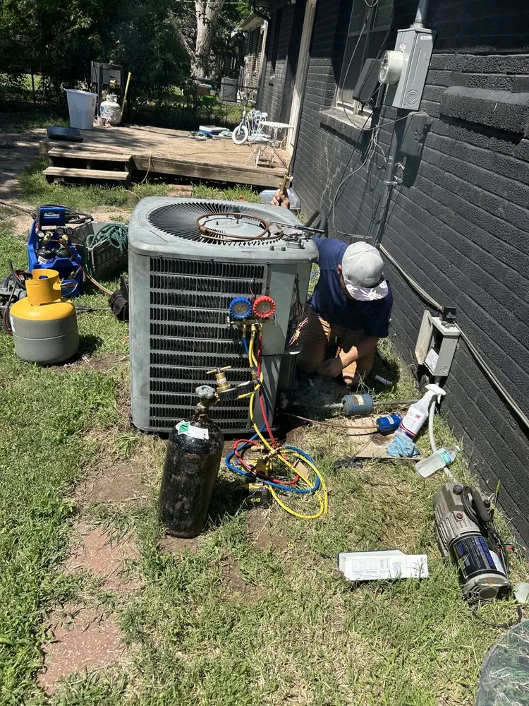 Slide of Salinas Services