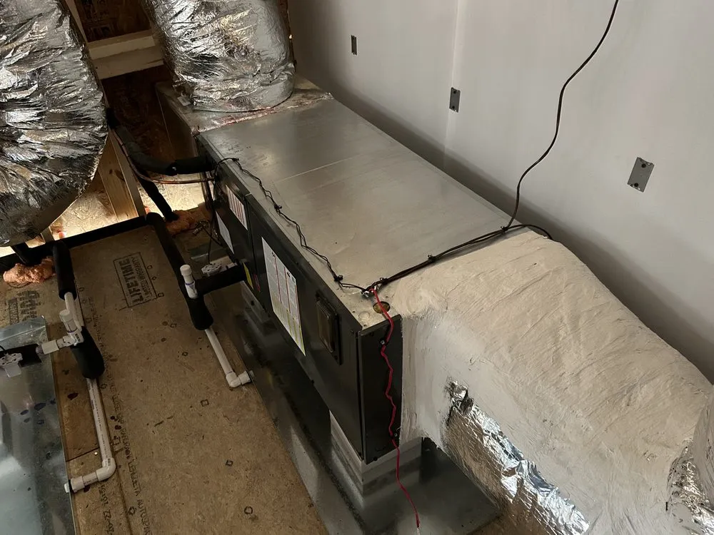 Slide of Saltwater Air