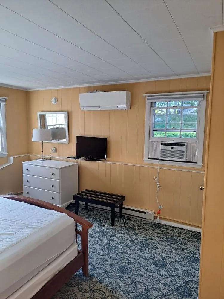 Slide of Salty Coils Marine/RV AC & Refrigeration