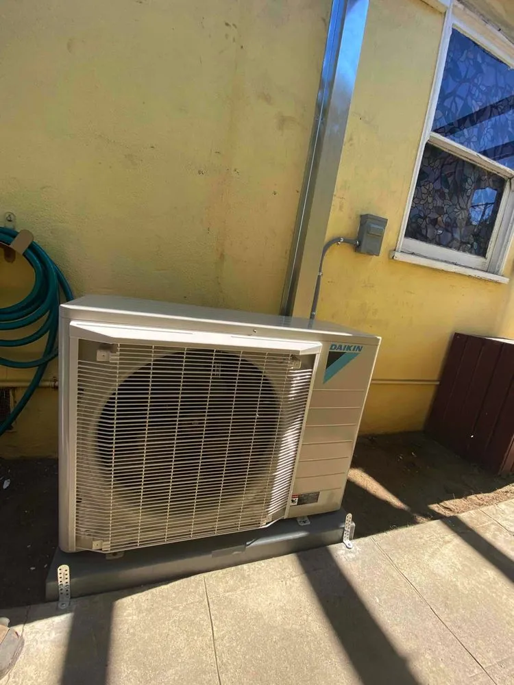 Slide of Salute Air Conditioning and Heating