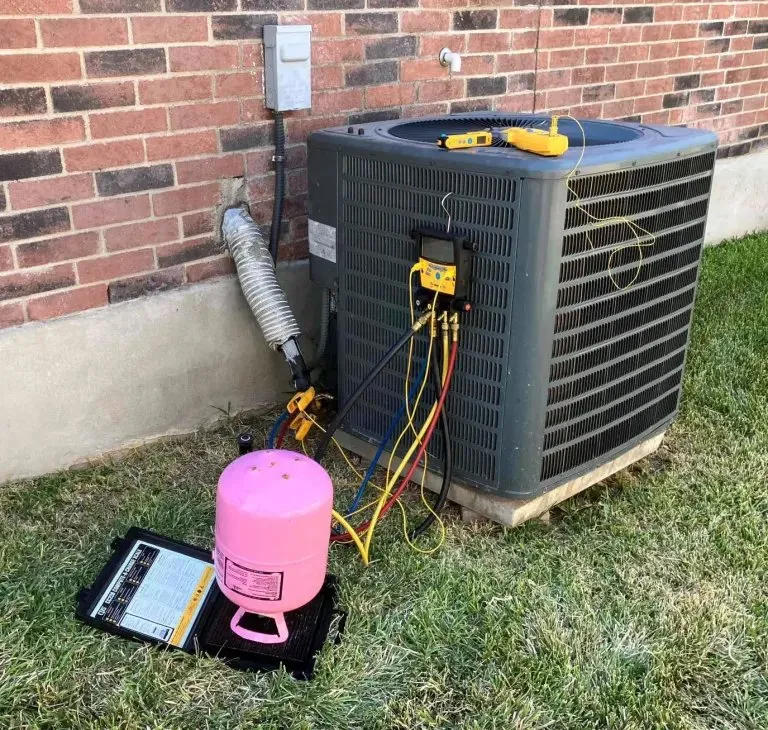 Reliable furnace service in Lee's Summit, MO by Same Day Heating & AC Repair