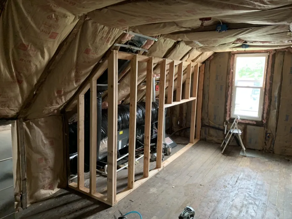 Slide of Samo Construction