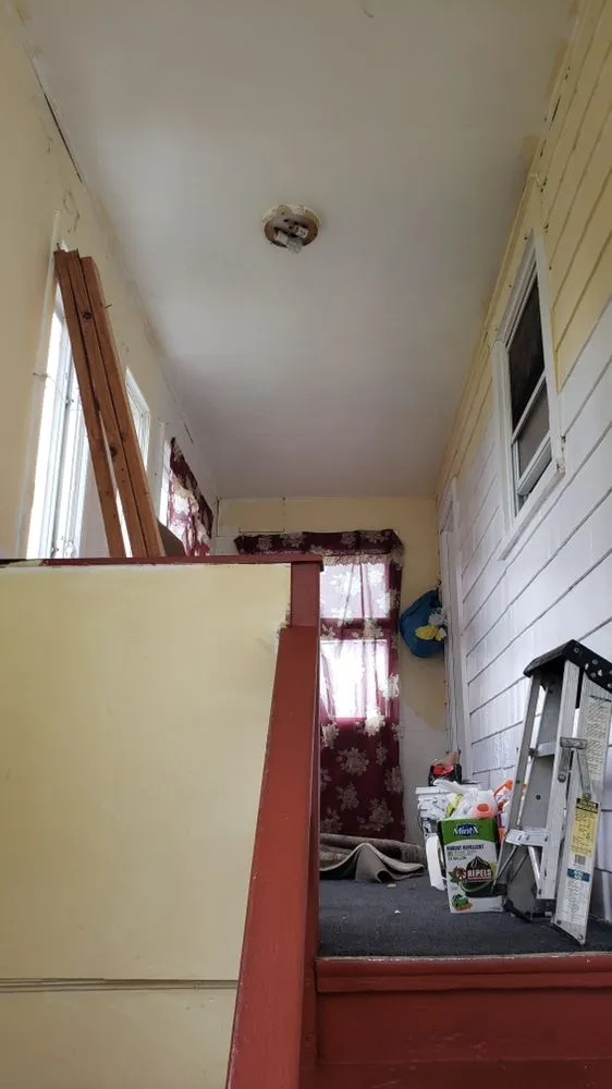 Slide of Samo Construction