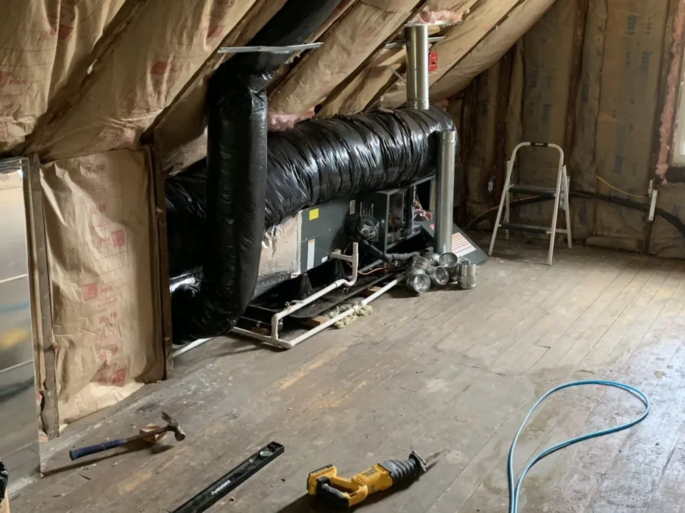 Slide of Samo Construction