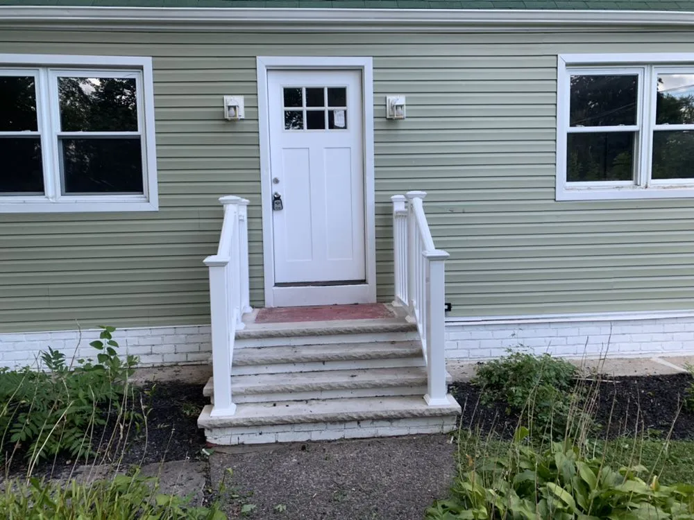 Slide of Samo Construction