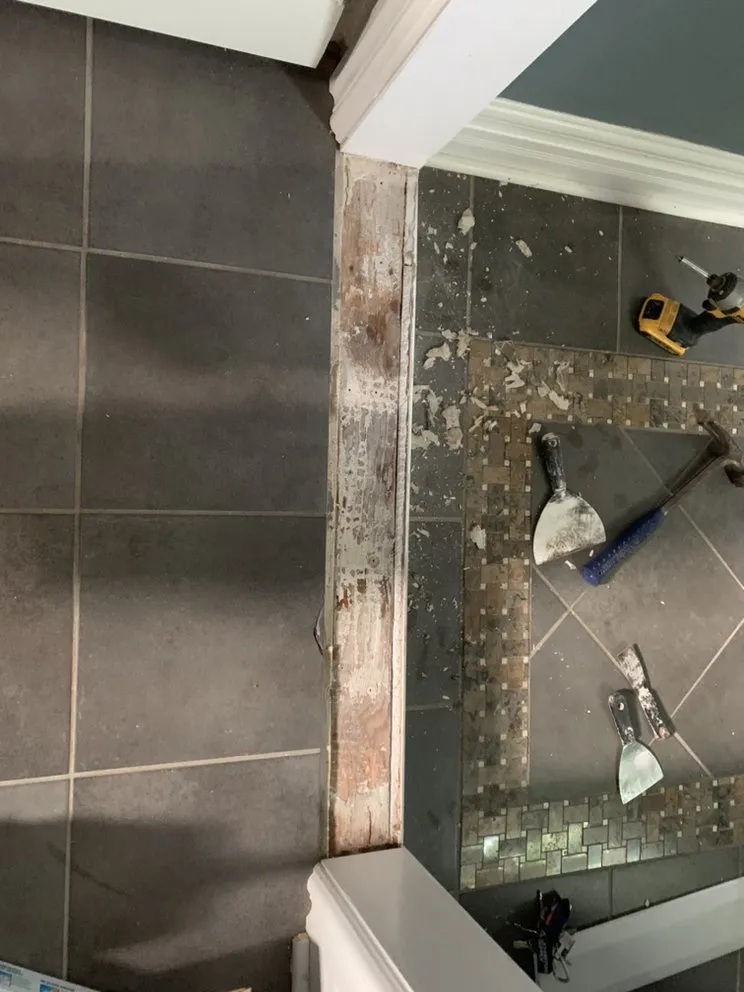 Slide of Samo Construction