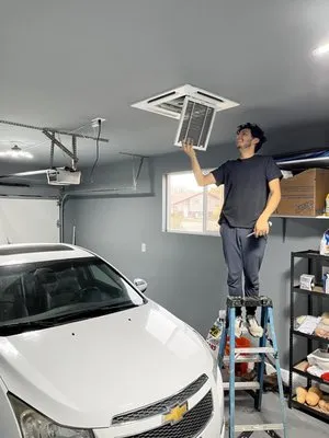 Sam's Heating & Air Logo