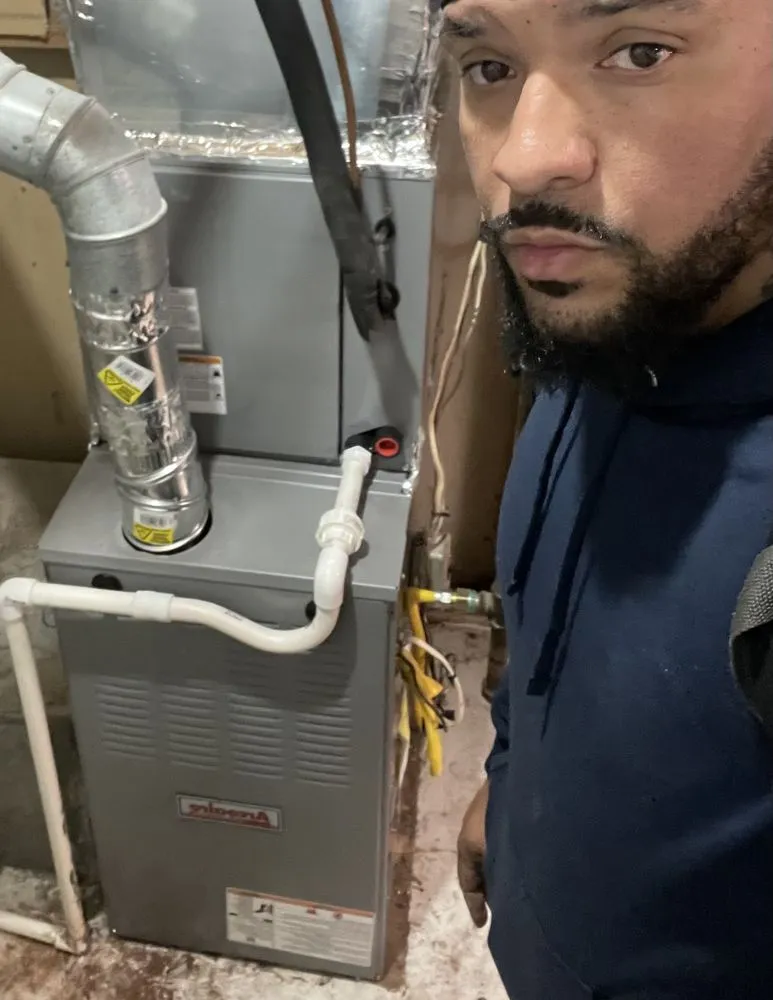 Slide of Samuel 319 Commercial Equipment Repair