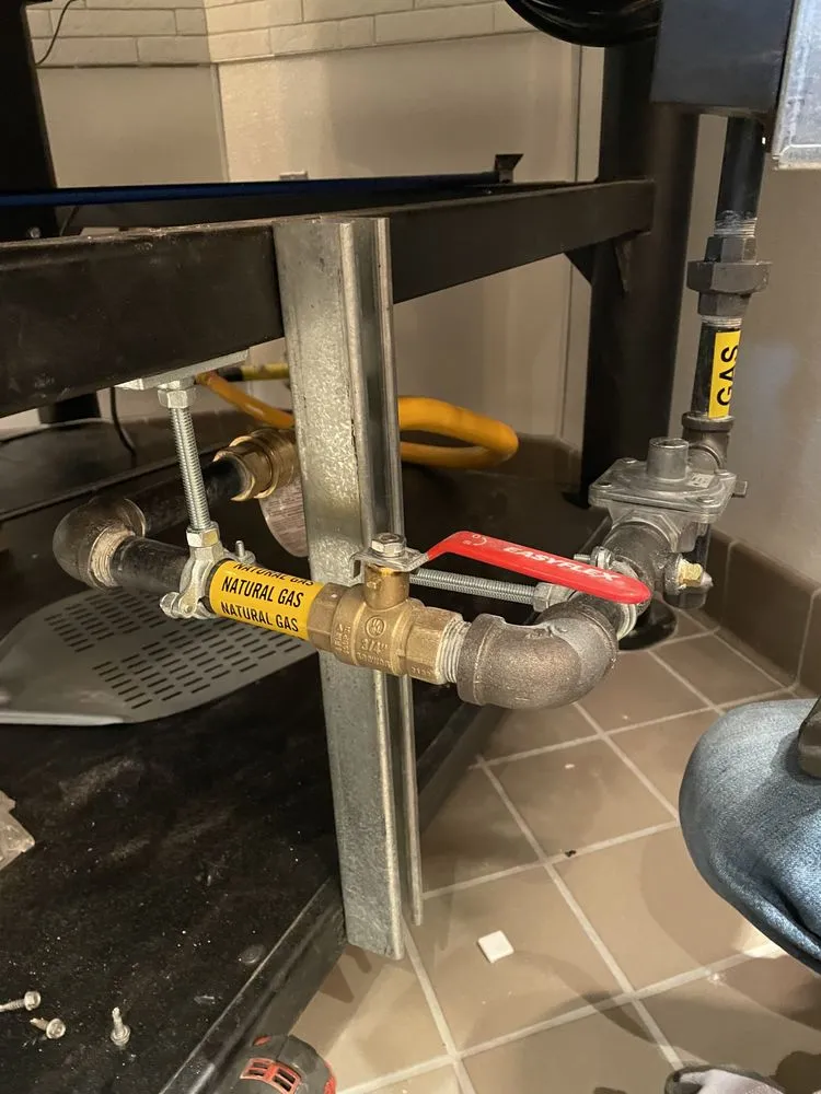 Slide of Samuel 319 Commercial Equipment Repair