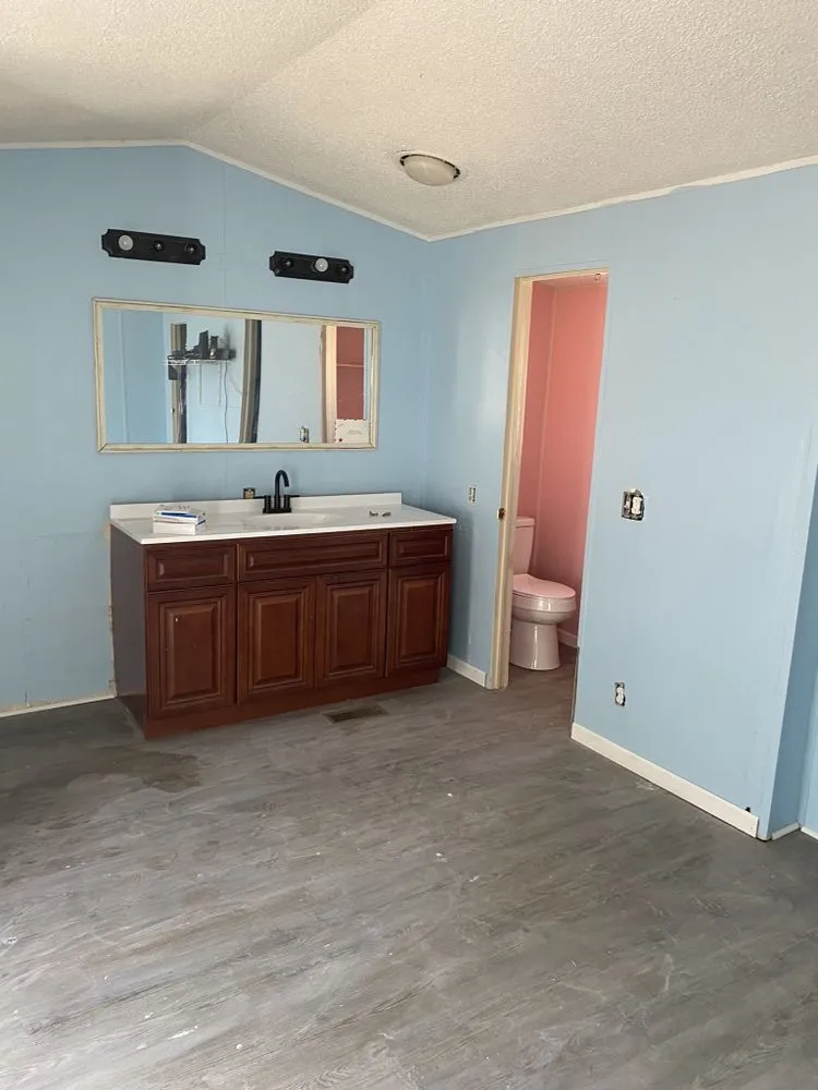 Slide of San Antonio Mobile Home Repair