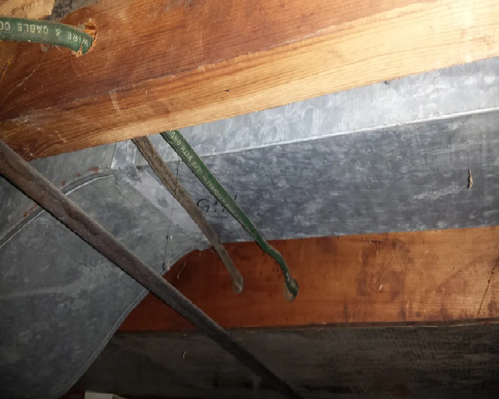 Slide of Sanders Vent Cleaning Master