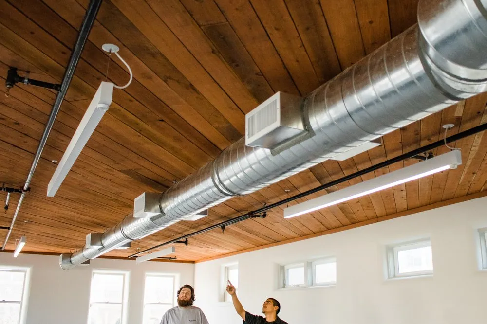 Slide of Santa Cruz Mechanical