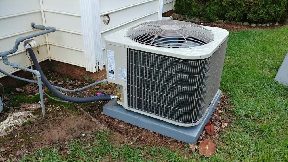 Slide of SantaAir Heating and Air